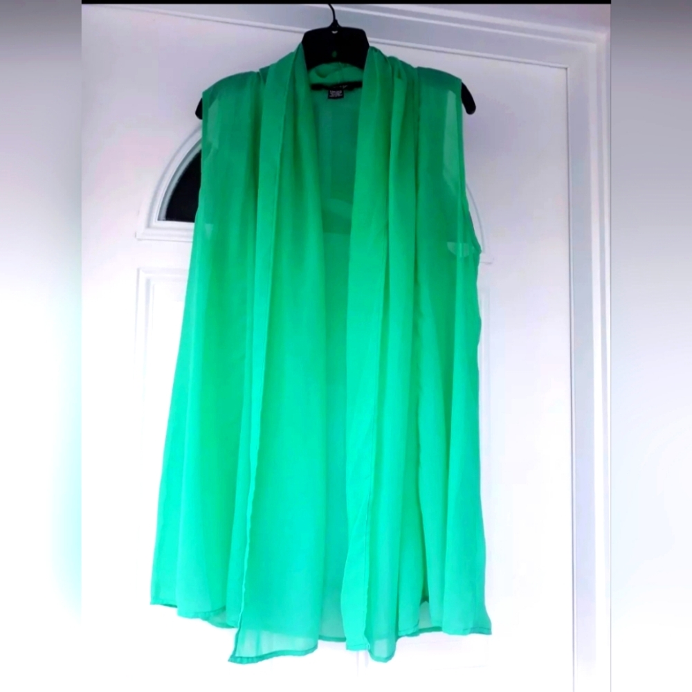 Zury Creamy Green Chiffon Cover Up Outer Shell Pre-owned